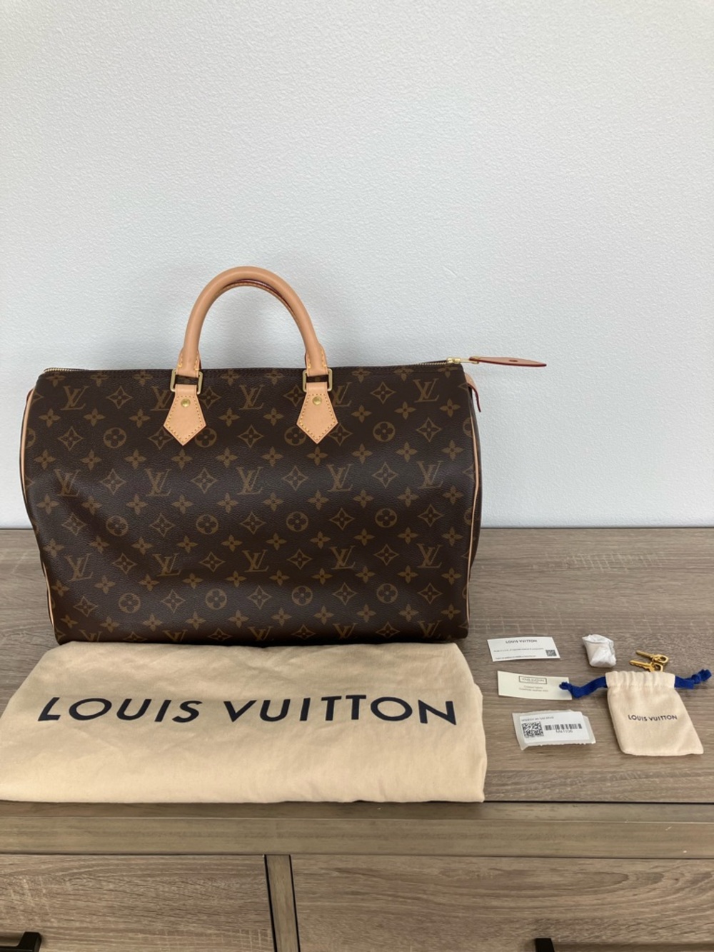 Louis Vuitton Discounted Speedy 40